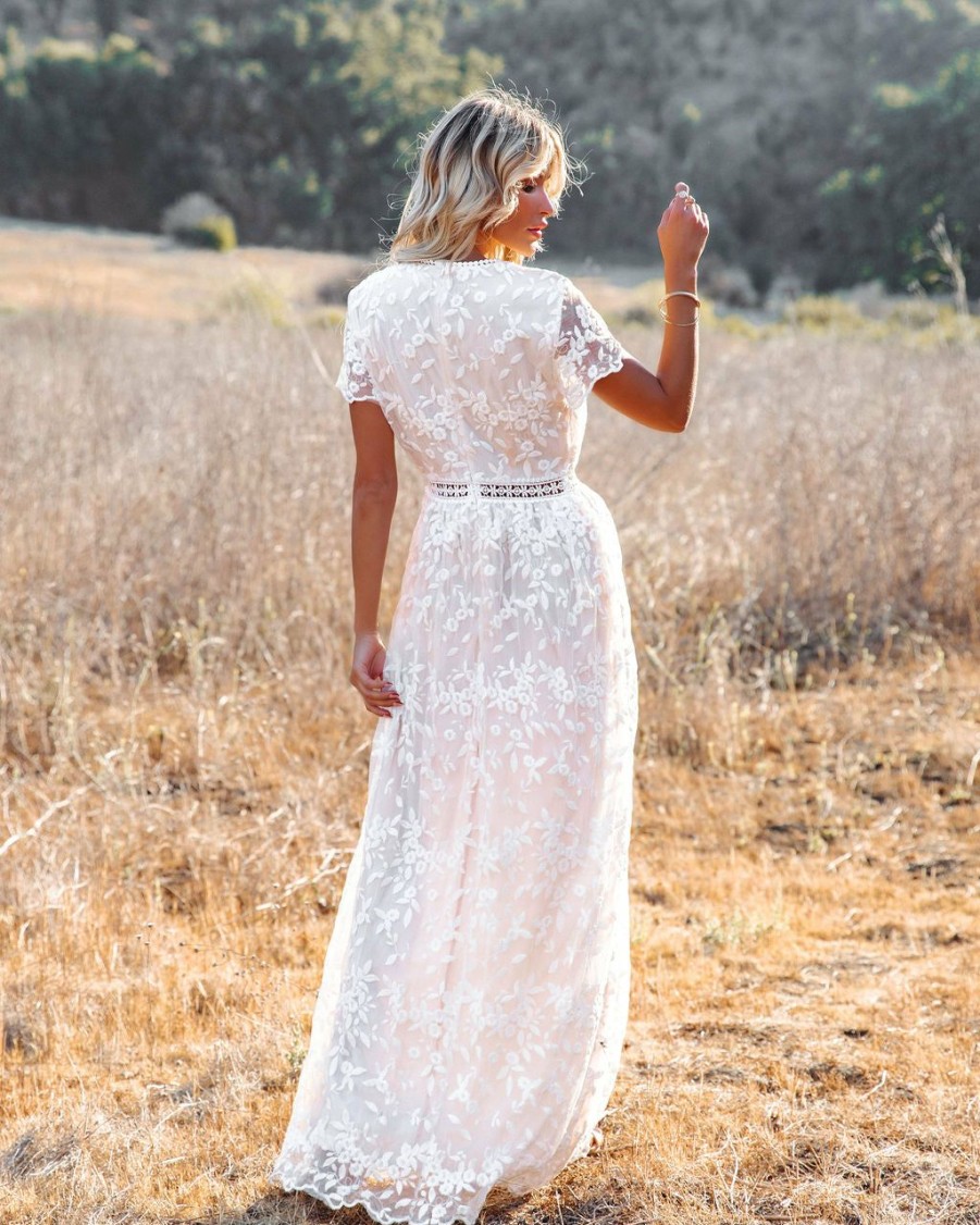 Clothing * | Aaka-001 New Arrivals Ever Thine Ever Mine Lace Maxi Dress